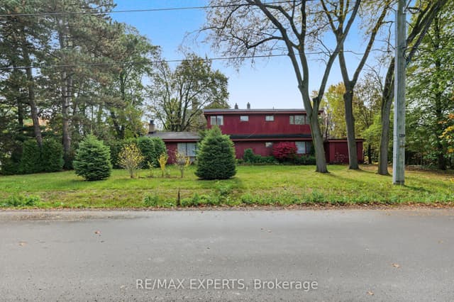 Detached at 2 Welton Street, Vaughan, ON L6A 3Z2