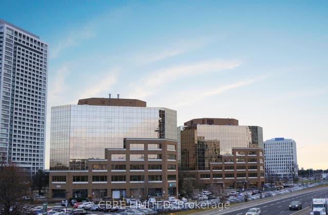 Office at 2001 Sheppard Avenue E 506, Toronto, ON M2J 5B4, Toronto C15