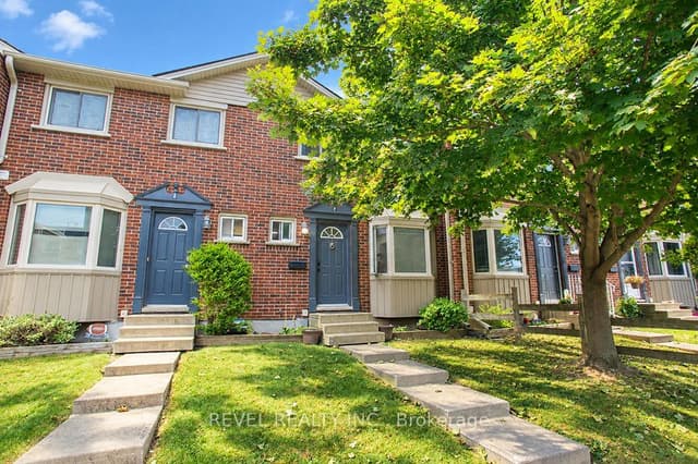 Condo Townhouse at 151 Brantwood Park Road F, Brantford, ON N3P 1X9
