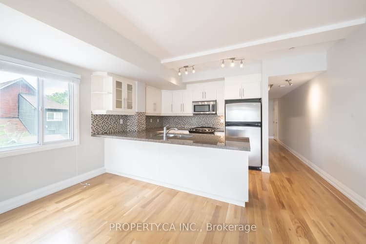 473 Dupont Street
