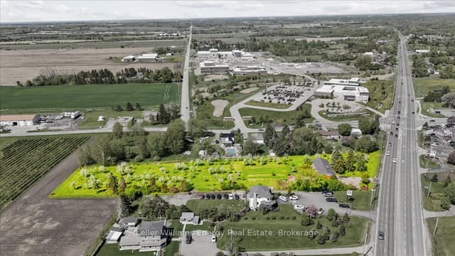 Detached at 2263 Hwy 2, Clarington, ON L1C 3K7