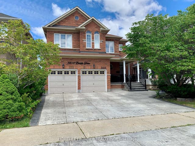 Detached at 3213 Escada Drive, Mississauga, ON L5M 7V6