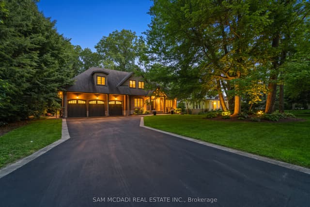 Detached at 1578 Spring Road, Mississauga, ON L5J 1N3