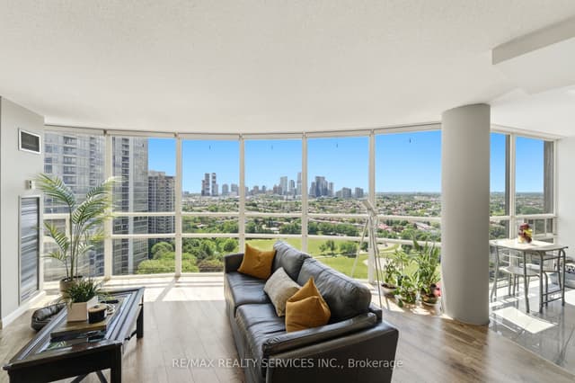 Condo Apartment at 50 Eglinton Avenue W 2007, Mississauga, ON L5R 3P5