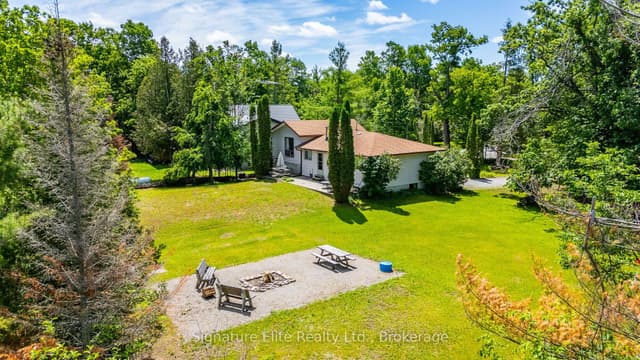 Detached at 20 Camelot Place, Kawartha Lakes, ON K0M 2B0