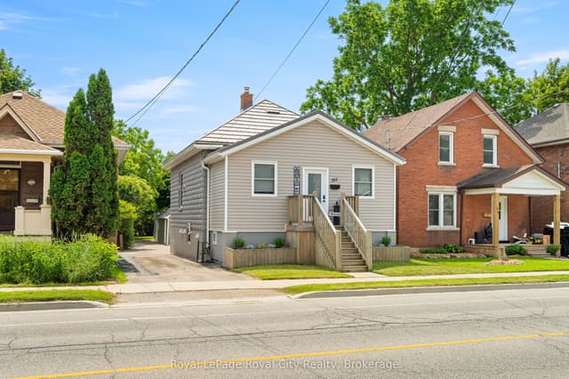 Detached at 183 Elizabeth Street, Guelph, ON N1E 2X5