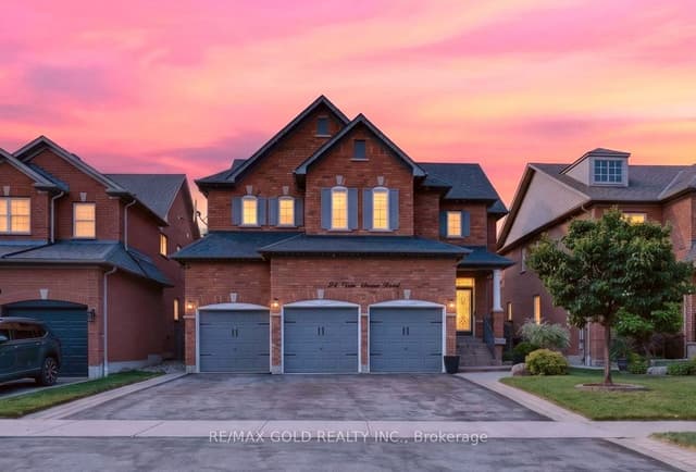 Detached at 94 Twin Streams Road, Whitby, ON L1P 0A4