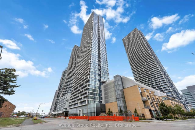 Condo Apartment at 898 Portage Parkway 2106, Vaughan, ON L4K 0J6