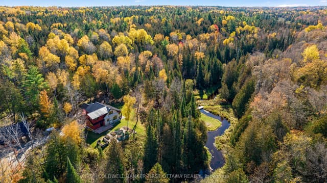 Detached at 543 French Line Road, Lanark Highlands, ON K0G 1K0
