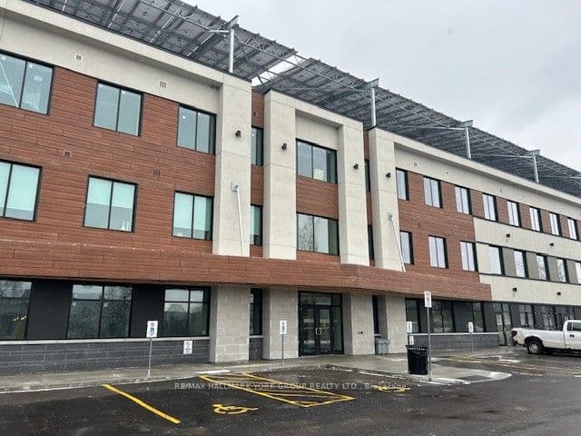 Unit 205, Unit 205 · 35 Sunday Dr