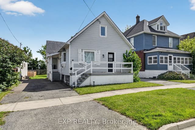 Detached at 45 Phipps Street, Fort Erie, ON L2A 2V3