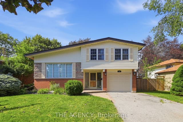 Detached at 364 Adelaide Avenue E, Oshawa, ON L1G 2A1