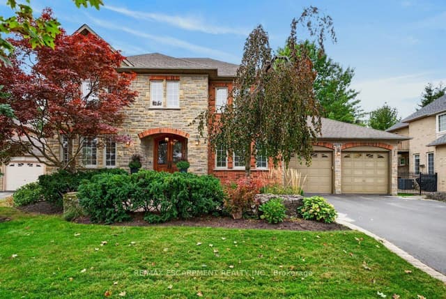 Detached at 4278 Clubview Drive, Burlington, ON L7M 4X1