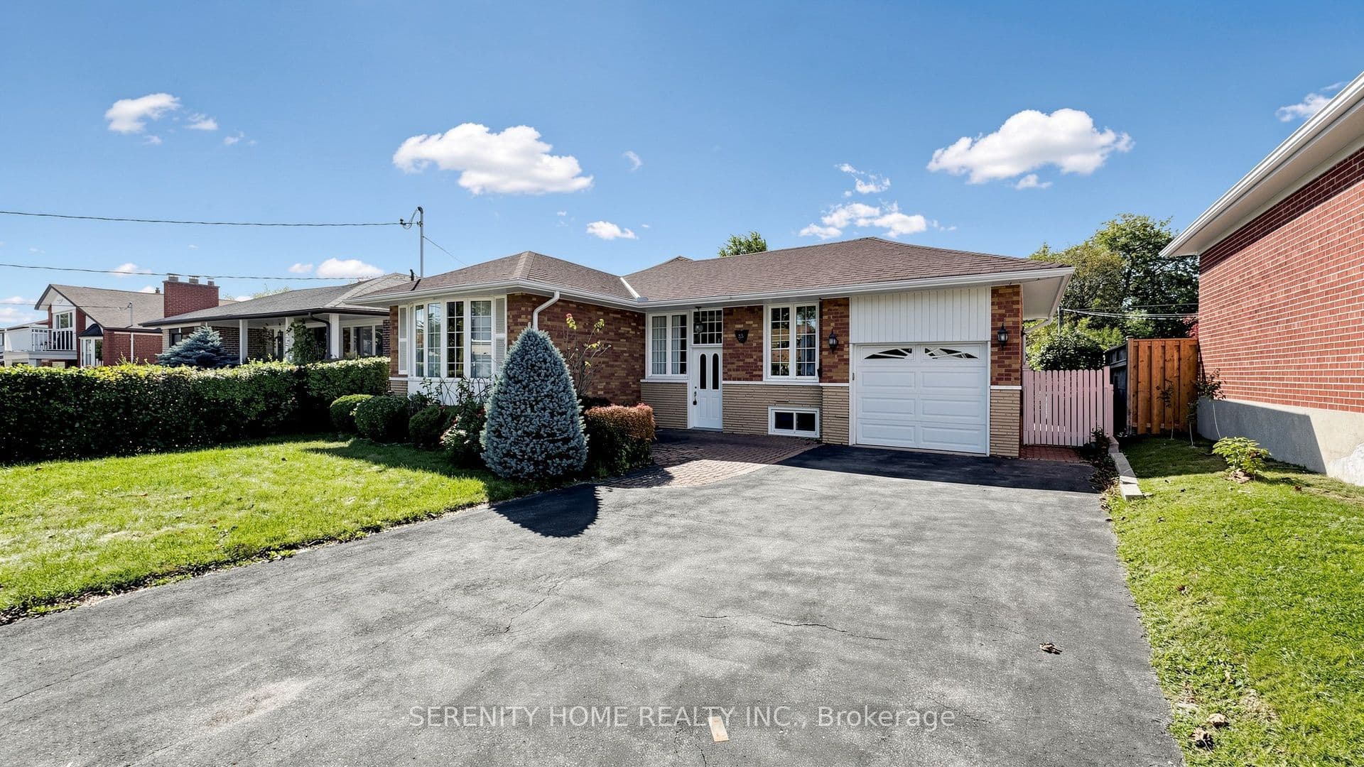 15 Monarchwood Cres