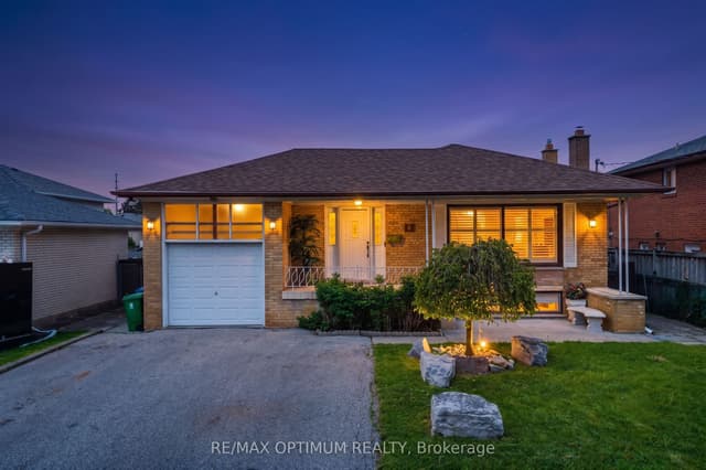 Detached at 6 Evernby Boulevard, Toronto, ON M9R 3G8, Toronto W09
