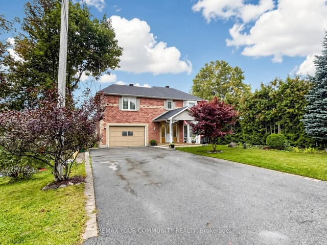 Detached at 27 Mitchell Avenue, Whitchurch-Stouffville, ON L4A 7X3