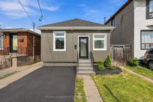 Detached at 19 Vansitmart Avenue, Hamilton, ON L8H 3A2