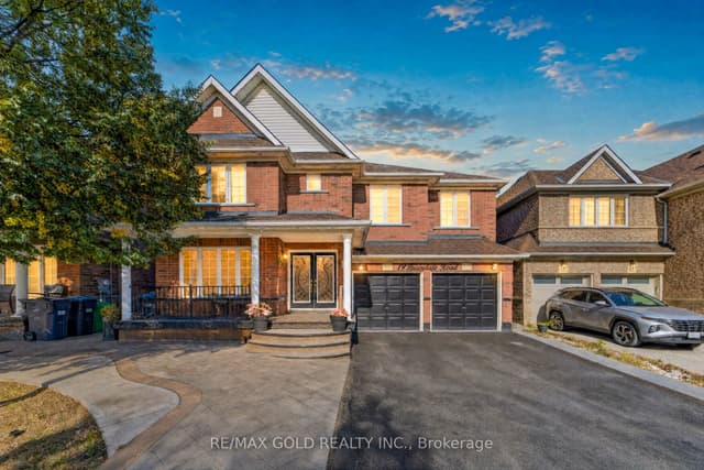 Detached at 19 Briardale Road, Brampton, ON L7A 1S4