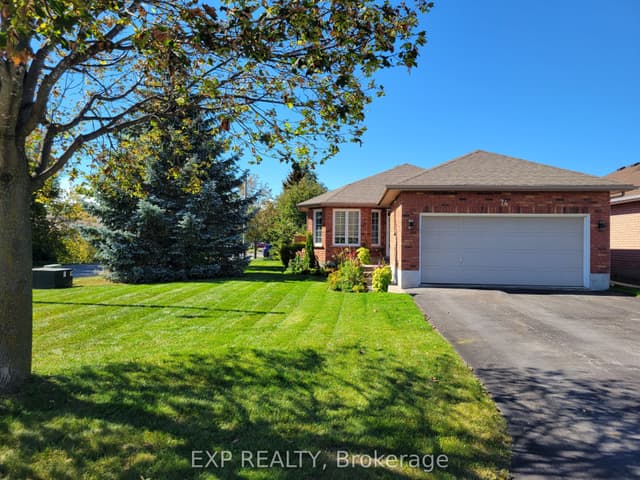 Detached at 74 Buchanan Street, Barrie, ON L4M 6B7
