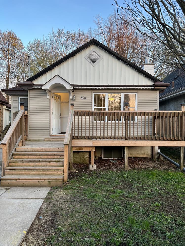 235 Bernard Avenue