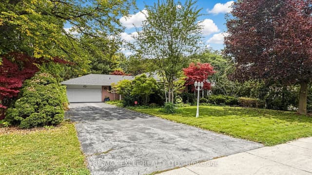 Detached at 131 Burbank Drive, Toronto, ON M2K 1N6, Toronto C15