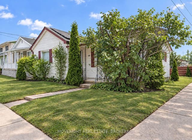 Detached at 618 Lincoln Street, Welland, ON L3B 4R4