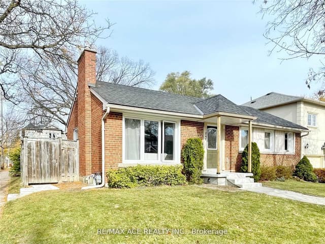 Detached at 246 Horsham Avenue Bsmt, Toronto, ON M2N 2A6, Toronto C07