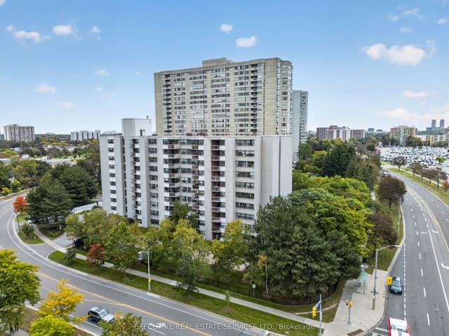 Condo Apartment at 2500 Bridletowne Circle 106, Toronto, ON M1W 2V6, Toronto E05