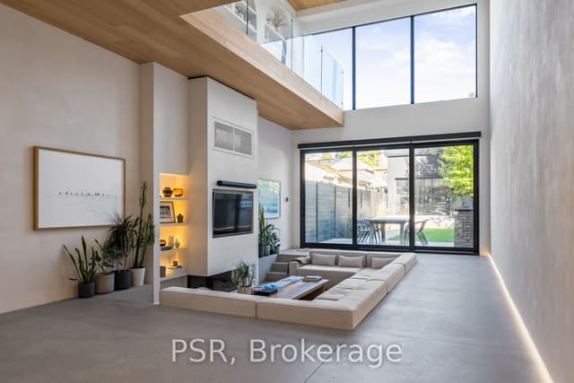 Detached at 53 Palmerston Avenue, Toronto, ON M6J 2J2, Toronto C01