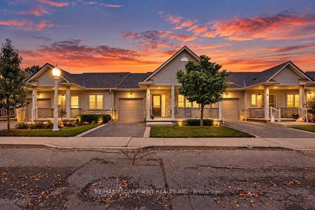 Suite 7, Unit 7 · 34 Southbrook Dr