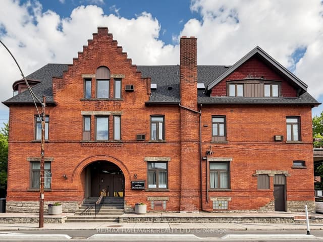 Commercial Retail at 458 Markham Street, Toronto, ON M6G 2L2, Toronto C01