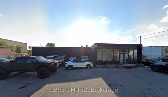 Office at 1072 Islington Avenue Option 1, Toronto, ON M8Z 4R6, Toronto W08