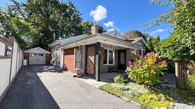 Detached at 17 Kecala Road, Toronto, ON M1P 1K5, Toronto E04