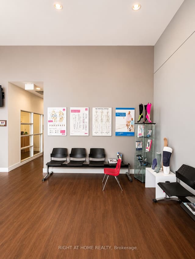Office at 1399 Kennedy Road, Toronto, ON M1P 2L6, Toronto E04