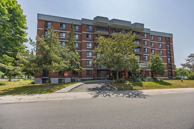 14 Greenview Drive