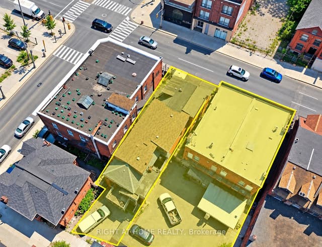 Detached at 663 KING Street E, Hamilton, ON L8N 1E5