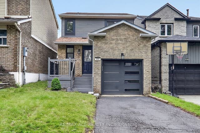 Detached at 101 Greenfield Crescent, Whitby, ON L1N 7G2