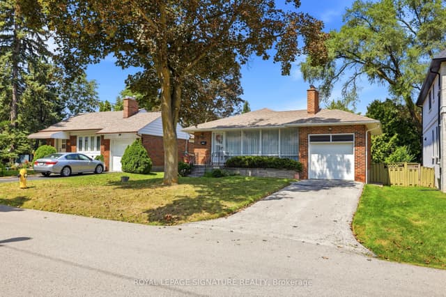 Detached at 40 Kirk Bradden Road E, Toronto, ON M8Y 2E7, Toronto W07