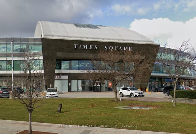 Office at 550 Highway 7 E 328 & 331, Richmond Hill, ON L4B 3Z4
