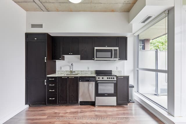 Condo Apartment at 707 Dovercourt Road 203, Toronto, ON M6H 2W7, Toronto C01
