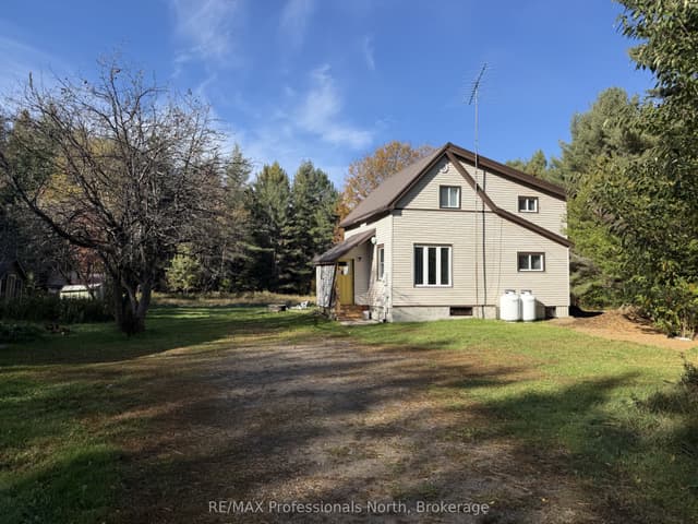 Detached at 2631 Brunel Road, Huntsville, ON P1H 2J3
