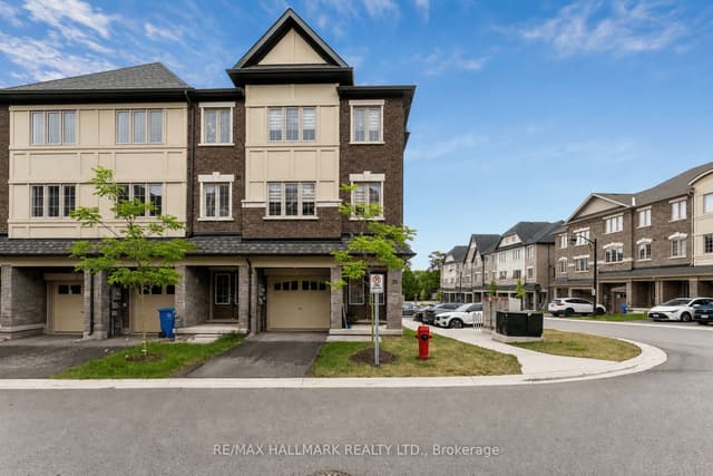 Att/Row/Townhouse at 68 First Street 35, Orangeville, ON L9W 2E4