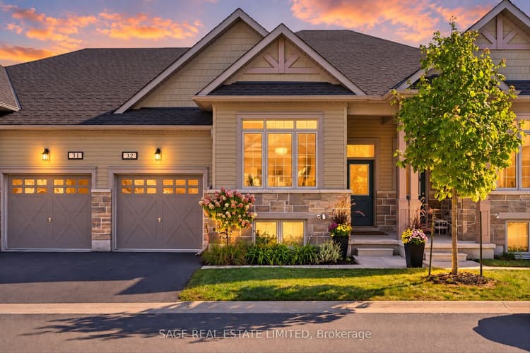 17 Lakewood Crescent