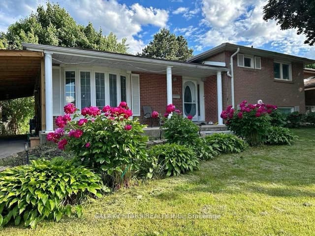 Detached at 130 Amberjack Boulevard, Toronto, ON M1H 2J9, Toronto E09
