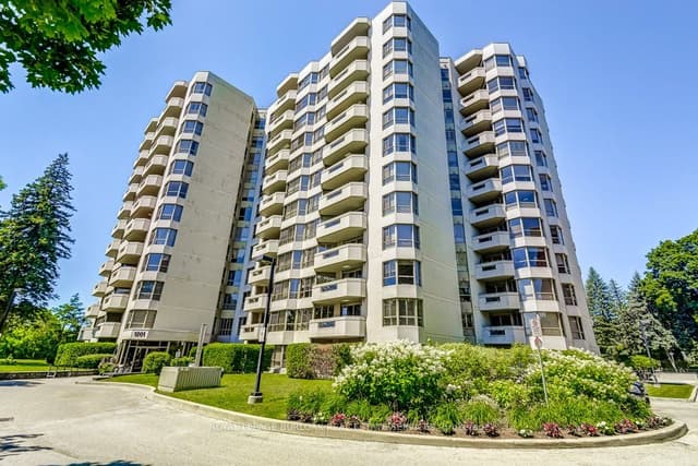 Condo Apartment at 1201 North Shore Boulevard E 706, Burlington, ON L7S 1Z5