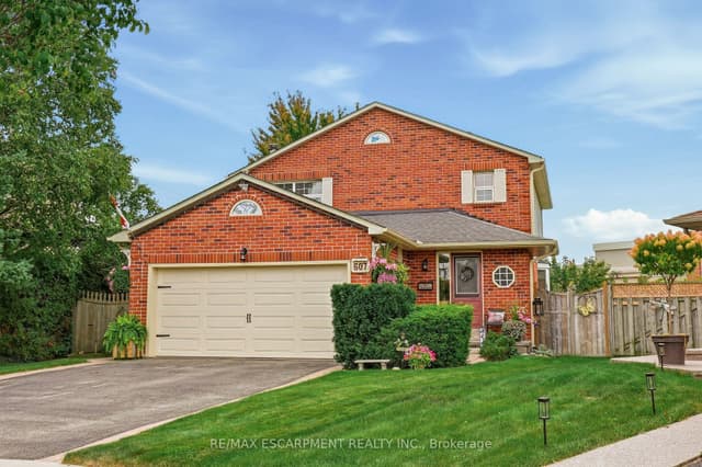 Detached at 607 CLOVER PARK Crescent, Milton, ON L9T 4T7
