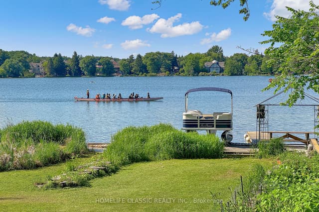 Detached at 472 Sunset Beach Road, Richmond Hill, ON L4E 3J2