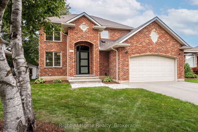 Detached at 310 Briarhill Drive, Stratford, ON N5A 7S2