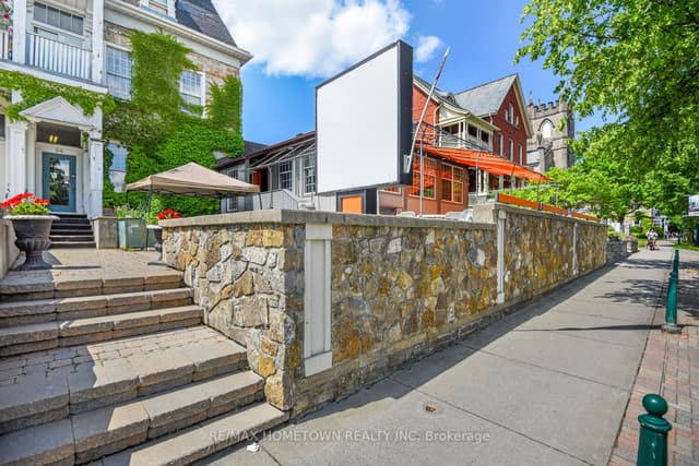 Investment at 64 King Street E, Brockville, ON K6V 1B3