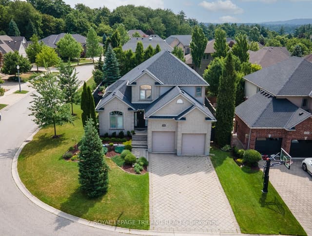 Detached at 1310 Shore Road, London South, ON N6K 4Z8